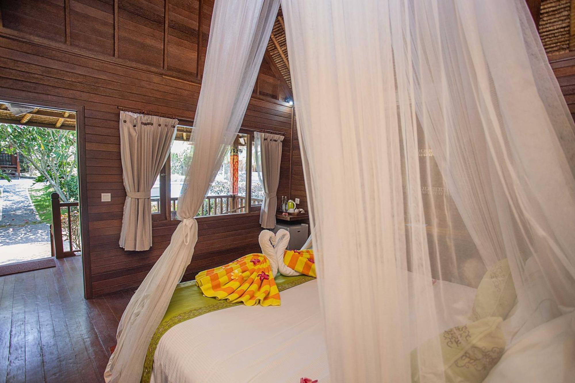 Lembongan Mantra Huts Hotel Luaran gambar