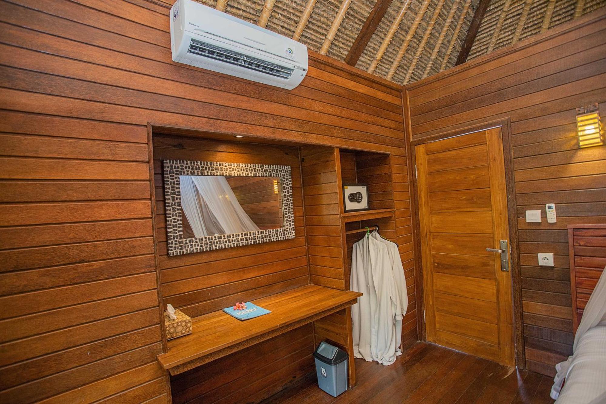 Lembongan Mantra Huts Hotel Luaran gambar